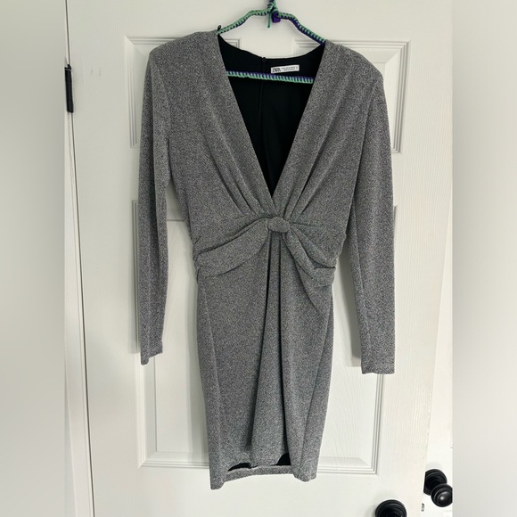ZARA dress with metallic thread - Picture 1 of 3